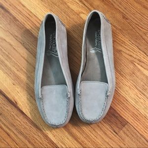 Aerosoles Grey Suede Moccasin Loafers, size 8